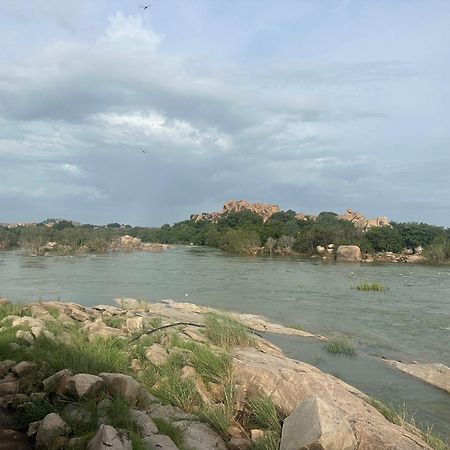 Leo Wooden Resorts Hampi Zewnętrze zdjęcie