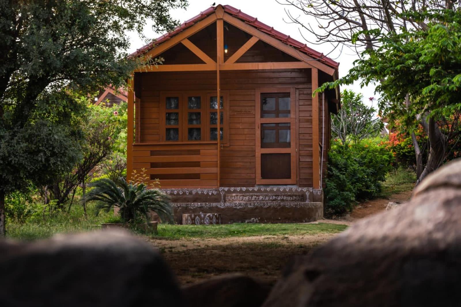 Leo Wooden Resorts Hampi Zewnętrze zdjęcie
